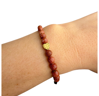 Braunes Armband mit funkelndem Goldfluss und goldfarbenem Hämatit-Blatt| KiFe Schmuck Atelier