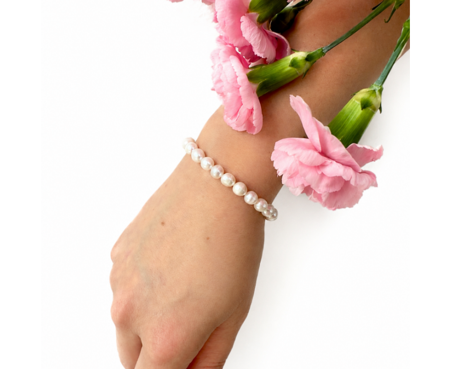Klassisches Perlenarmband aus natürlichen Süßwasserperlen